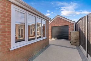 Photo 25- click for photo gallery